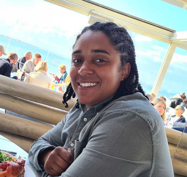 Candyce-Construct-For-Less-Berkshire